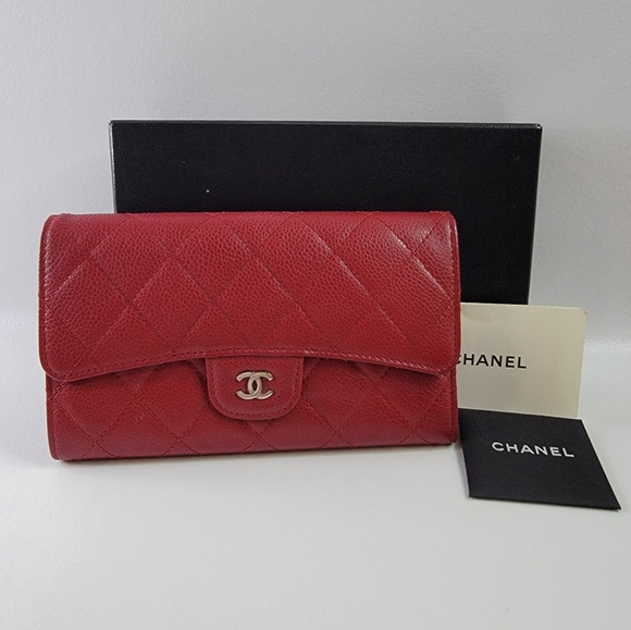 CHANEL Quilted CC Logo Grained CalfSkin Long Trifold Wallet - Picture 1 of 14